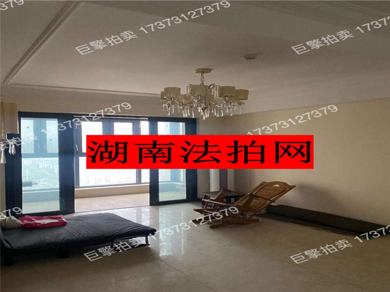 恒大御景半島法拍房錦繡苑7、8棟2401號