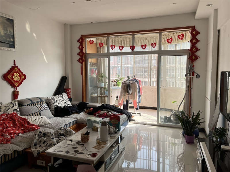 星城國(guó)際法拍房櫻花苑8棟1507號(hào)