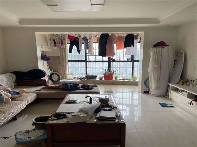 金澤園小區(qū)法拍房二期2、3棟2502室