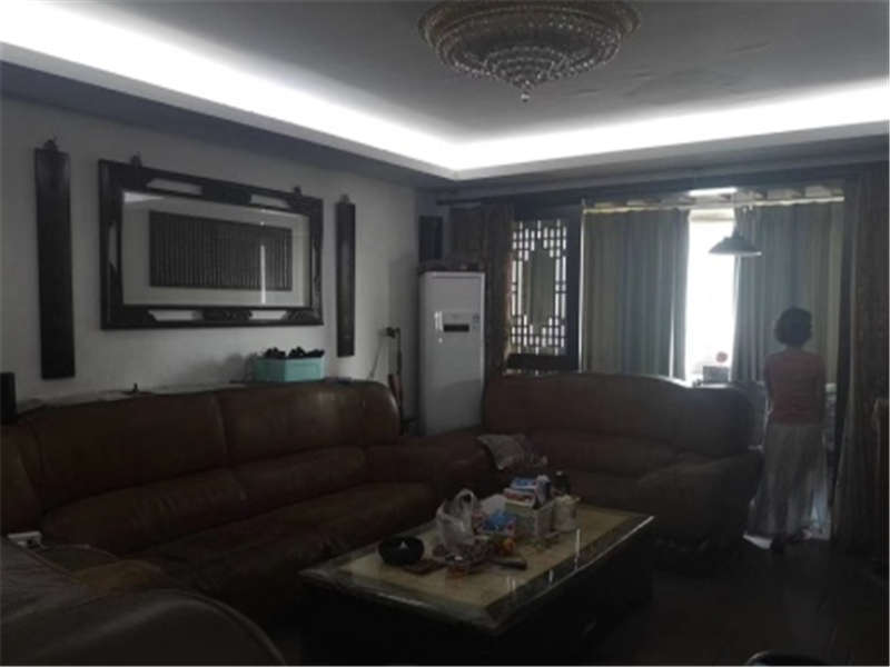 沁園春（銀盆南路208號(hào)）法拍房E棟1203、1204號(hào)