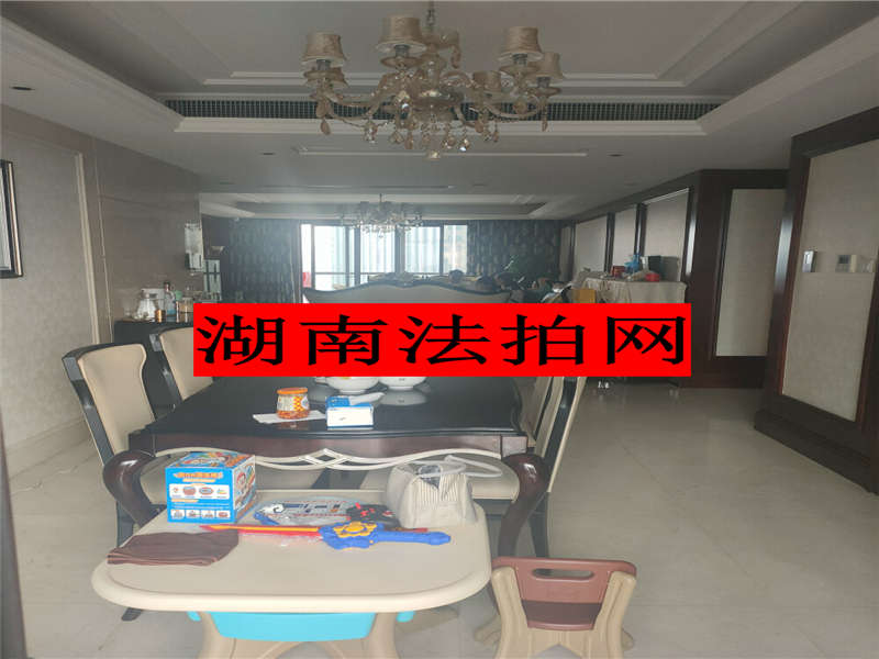 運(yùn)達(dá)中央廣場法拍房5棟4單元2107號