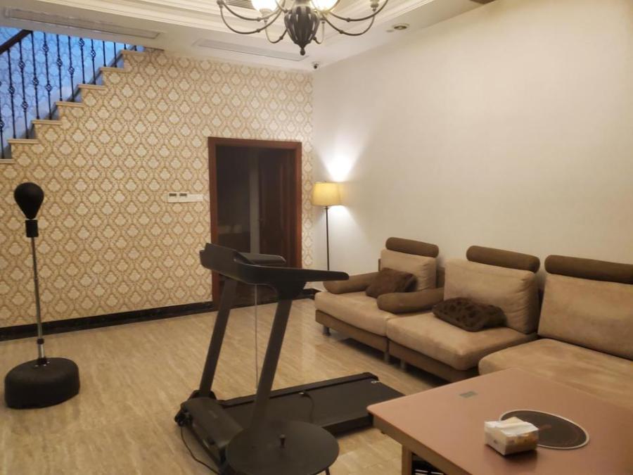 萬(wàn)科繁華里（萬(wàn)科金域華府三、四期）法拍房三、四期21棟106號(hào)房屋及室內(nèi)中央空調(diào)