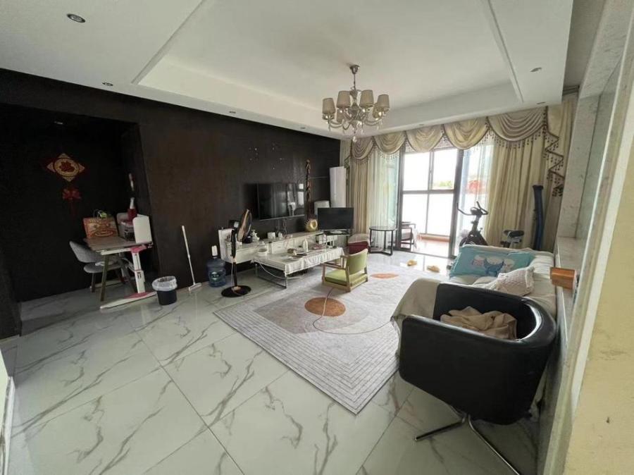 長(zhǎng)高圓夢(mèng)佳苑法拍房4#604室