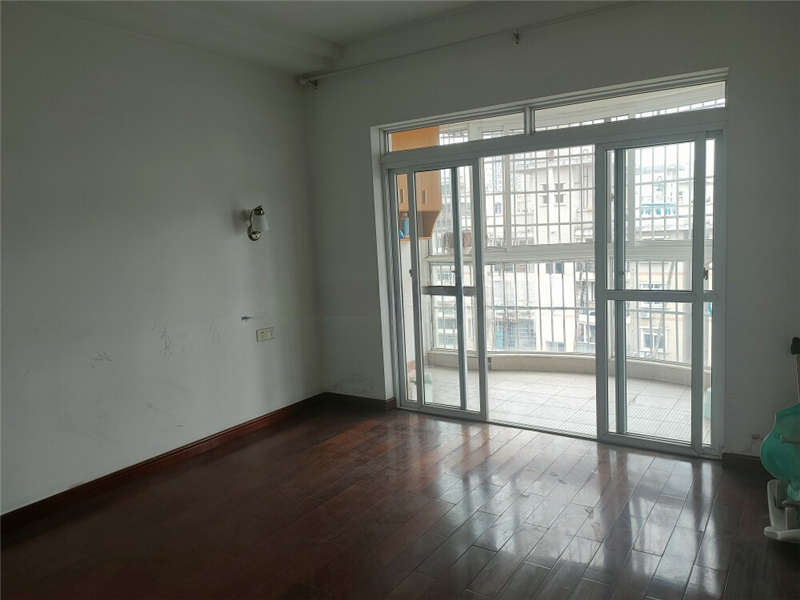 楚天家園法拍房1棟（實(shí)勘藍(lán)天閣D座）1208、1308號