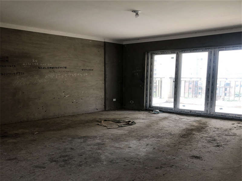 福晟錢(qián)隆國(guó)際（晟冉景苑）法拍房1棟606號(hào)