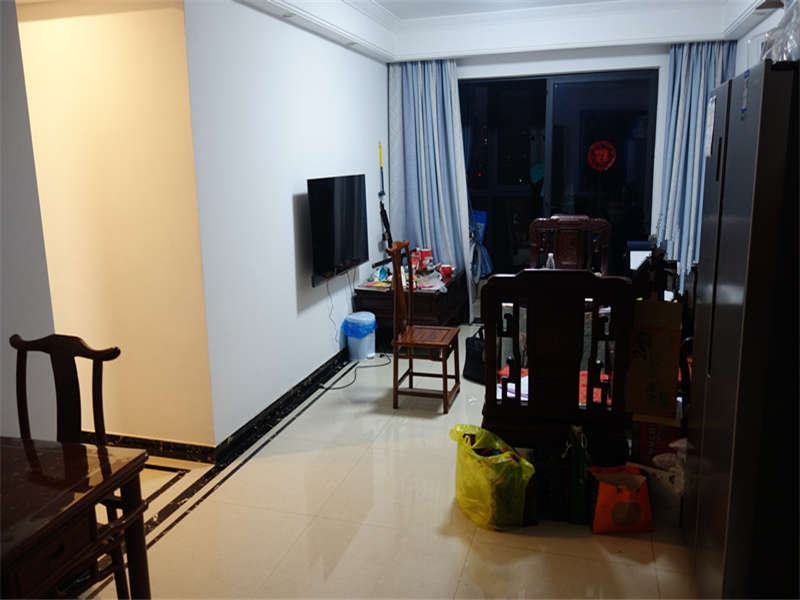 梅溪湖壹號御灣（湖墅嘉園）法拍房三期C地塊G8、G9棟302號（雙學(xué)區(qū)）