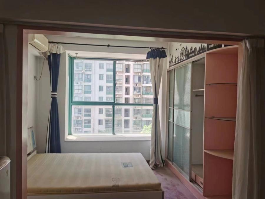 曙光大邸法拍房1、2、3、4棟及裙樓711號