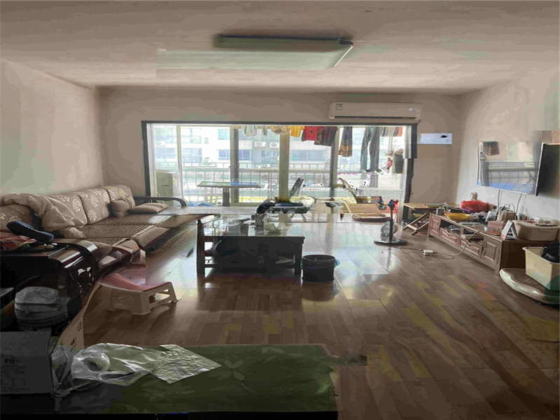 金帆小區(qū)法拍房24棟603號 金帆小區(qū)法拍房24棟603號