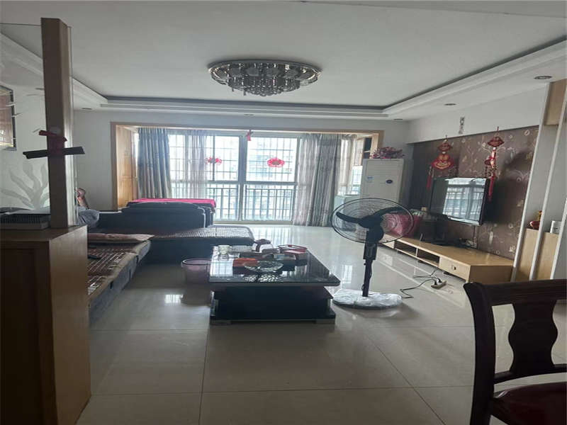 增輝凱旋帝景法拍房5棟1107、1108房