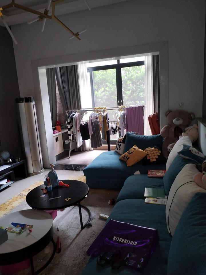 珠江酈城(珠江花城二期)法拍房二期一地塊8棟102號 珠江酈城(珠江花城二期)法拍房二期一地塊8棟102號