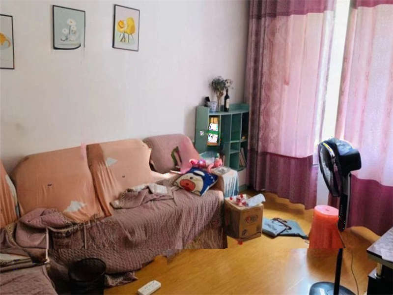 工農(nóng)路501號(hào)法拍房001棟204號(hào) 工農(nóng)路501號(hào)法拍房001棟204號(hào)