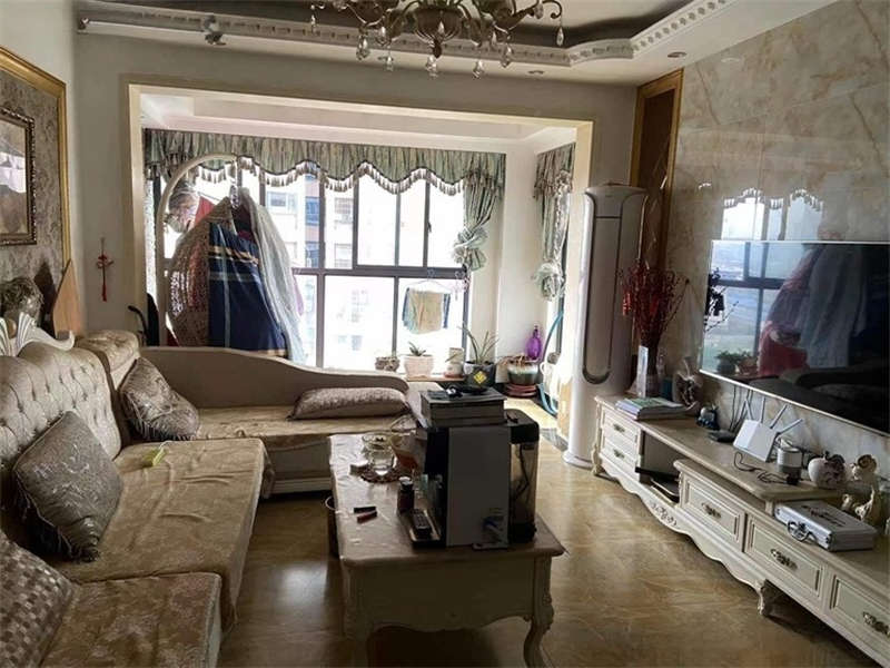 花樣年華法拍房3棟2103號 花樣年華法拍房3棟2103號