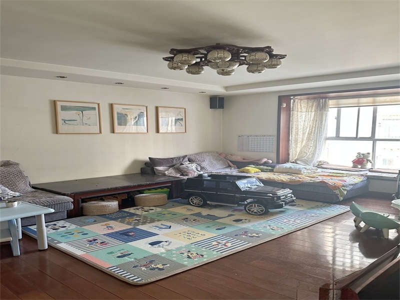 惠澤園法拍房A1，A2，B1，B2棟504號及其室內(nèi)家具家電物品