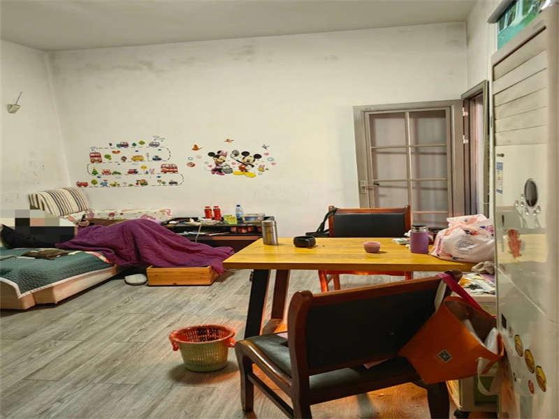 星沙六區(qū)(杉仙嶺社區(qū)六區(qū))法拍房57棟305號(hào)301 星沙六區(qū)(杉仙嶺社區(qū)六區(qū))法拍房57棟305號(hào)301