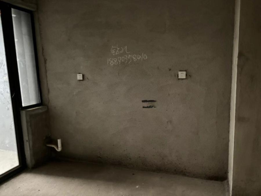 1711678637648824.jpg