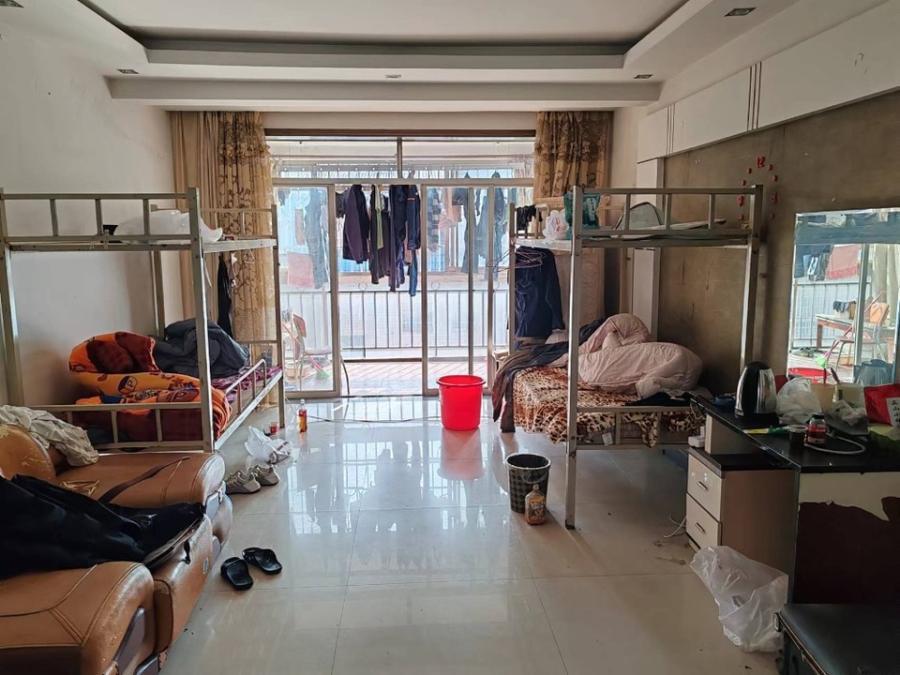 星城名典法拍房1號(hào)，2號(hào)棟606