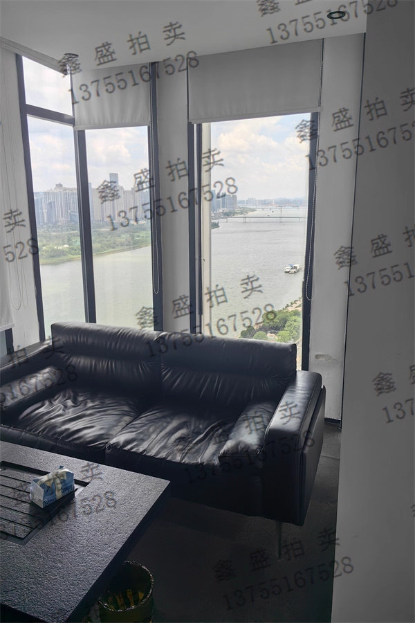 （一線江景 寫字樓）萬達(dá)廣場(chǎng)C區(qū)法拍房3號(hào)樓2710號(hào)