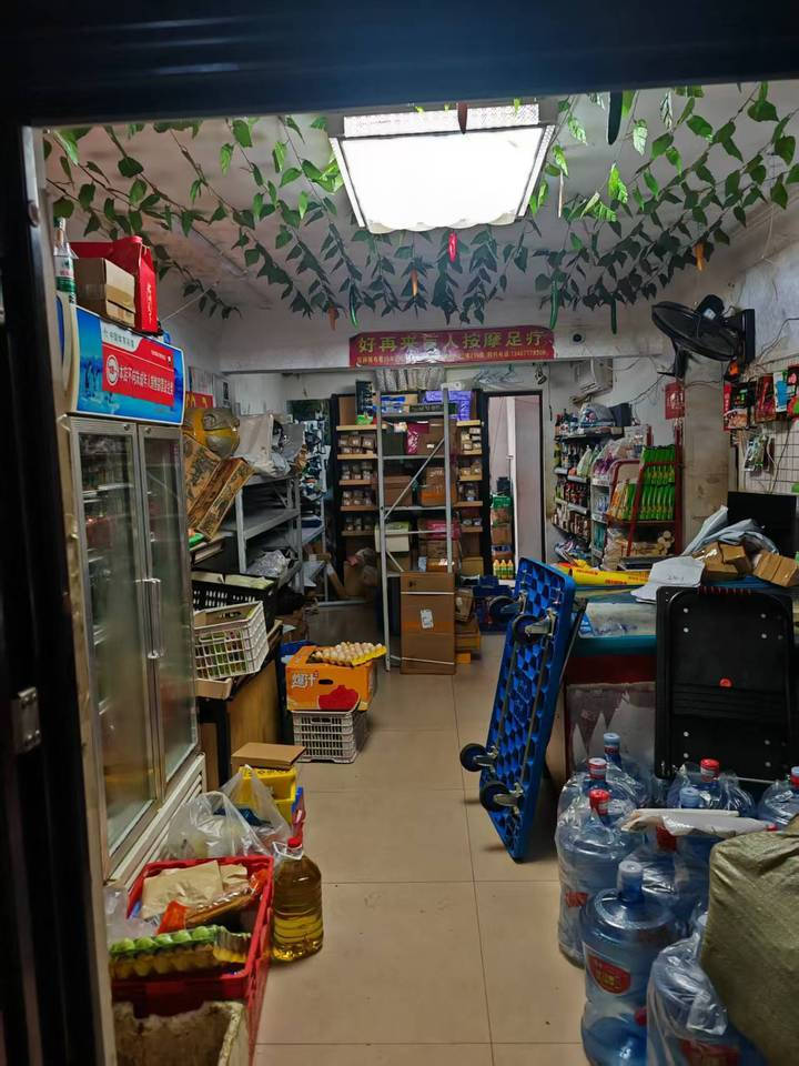 （6折帶地下室）綠地中央廣場（綠地時代廣場）法拍房8棟107號