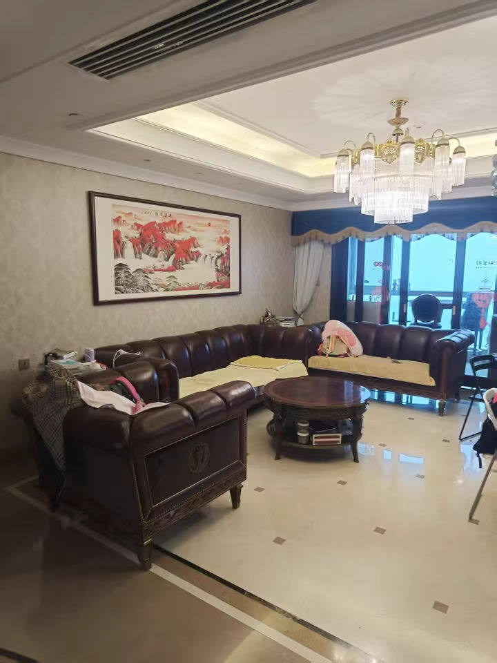 （一線江景）華遠(yuǎn)華中心法拍房3號樓3401號房